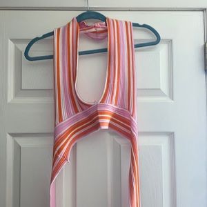 Tie halter top size small